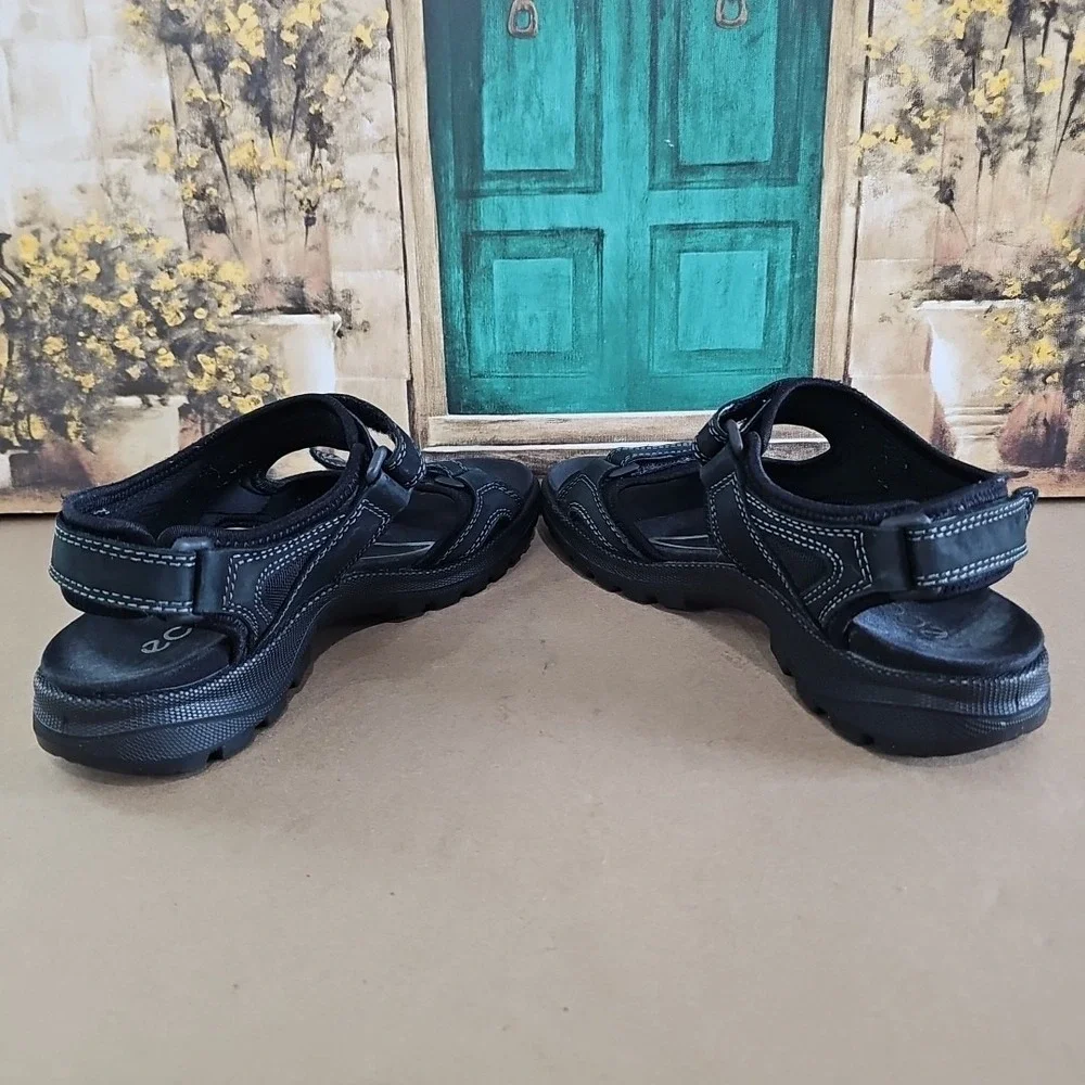 ECCO Sport Womens Yucatan Plus Offroad Sandals EU 40 US 8.5-9 Black Leather‎